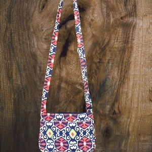 NWOT NEVER USED Vera Bradley Little Hipster in Sun Valley